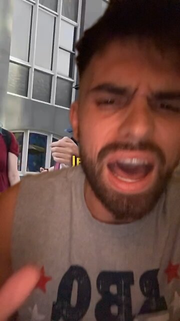 WHY DO CHRISTIAN HATERS ALWAYS LOOK LIKE THIS?!