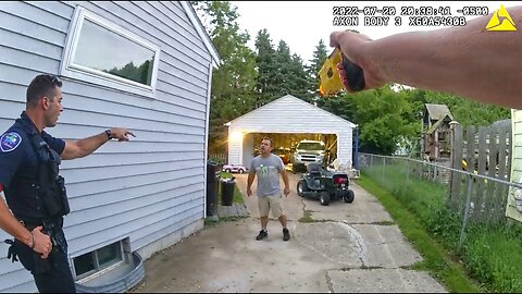 Here’s Why You Don’t Pull a SAW on the Cops
