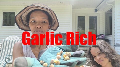 Garlic bounty! Unexpected Mail
