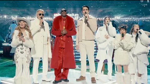 Snoop Dogg’s FULL Christmas halftime show on Netflix