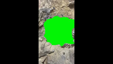 Crystal Hole | Green Screen