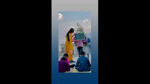 मैडम जी लगदी ते ऐसी मम्मी हेगी