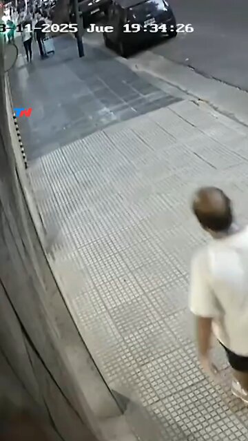 Six-year-old attacked in #Palermo; suspect briefly held then freed due to disability ID. #japd