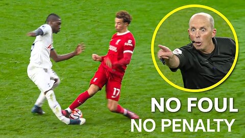 "Top Referee Mistakes That Changed Football Matches!" ITS A STRAIGHT PENALTY