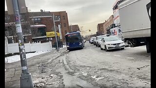 Q59 New Flyer XDE40 Bus Make A Nice Sharp Turn in Grand Ave