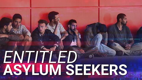 Chaos at Greece as Muslim Invaders Wreak Havoc, Demanding to be Sent to The UK