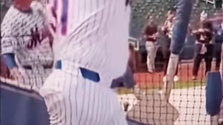 Mike piazza still has it