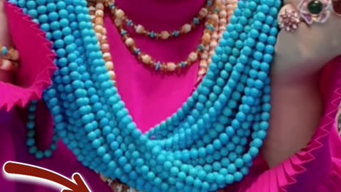 20250914-5 This Autumn, Allow Turquoise to Speak for You