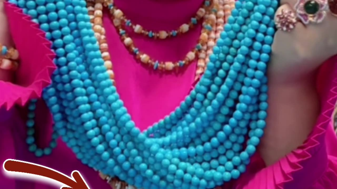 20250914-5 This Autumn, Allow Turquoise to Speak for You