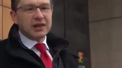 Pierre in Ottawa refuses to take any nonsense, speaking about a few ( planted ) idiots at the Convoy