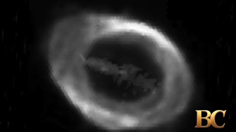 Mysterious iron ‘bar’ discovered in famous nebula