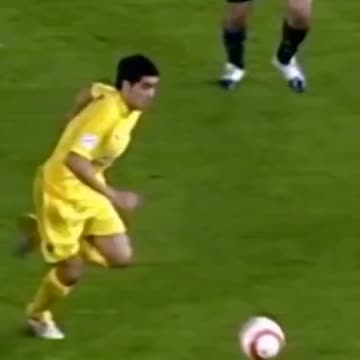 Invente Román, invente. #riquelme #juanromanriquelme #romanriquelme #villarreal #forlan #cazorla #ma