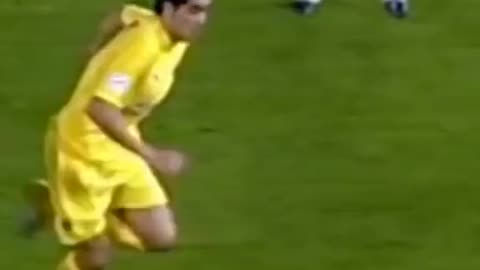 Invente Román, invente. #riquelme #juanromanriquelme #romanriquelme #villarreal #forlan #cazorla #ma