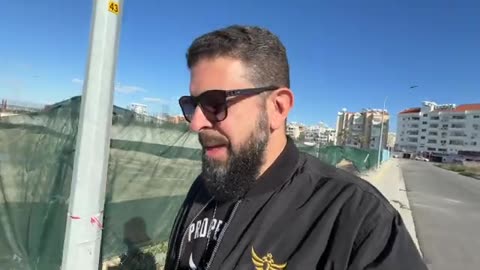 Trump, 'Maduro and wife... captured.' Venezuela air defense NO SHOW. Update 2