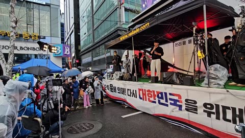 1TH-교대 자유 청년 시민 전북 이사야, 비통 눈물의 연설, 윤 Again/Korea.Lee Sa-ya, Jeonbuk, Speaks of Heartbreak Tears