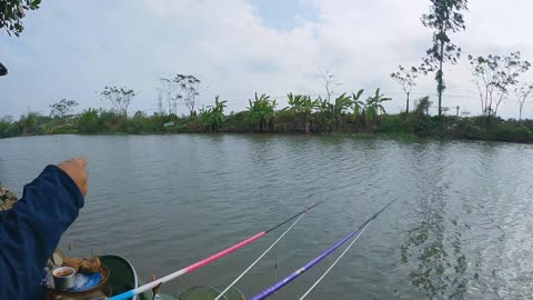 Abenteuer am Fluss Angeln nach dem großen Fang
