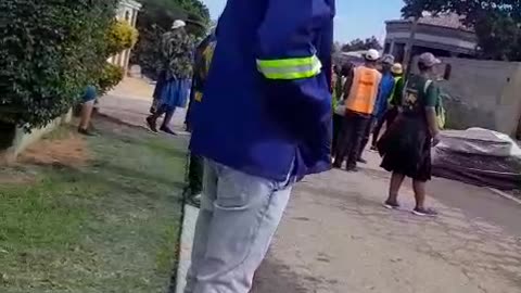 Xenophobia, mob illegal evicting foreign nationals in South Africa