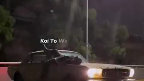 Mujhe apne sirhane pe