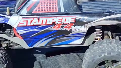 It's time for Stampede Speed! 😎 SUBSCRIBE! Traxxas Stampede 4x4 VXL Brushless!
