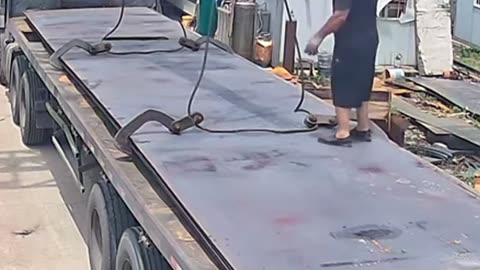 😂 Delivery Fail: You Won't Believe This! | FunFM