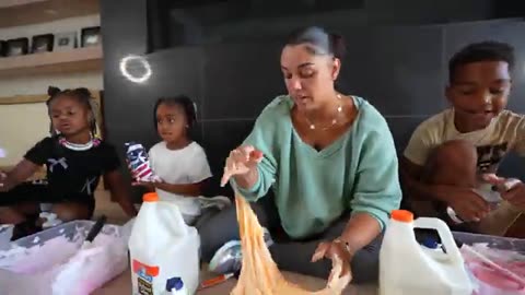 MAKING GIANT FLUFFY SLIME WITH THE PRINCE FAMILY!!