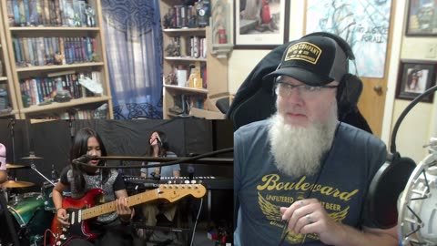Reacting to Missioned Souls Covering Edge of Seventeen from Stevie Nicks