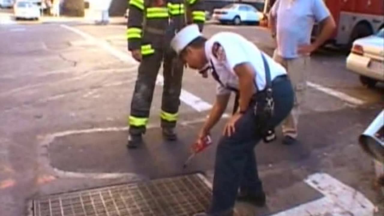 911 1st hit DVD version