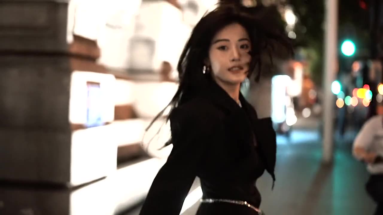 外界的声音太嘈杂 听自己的心就好