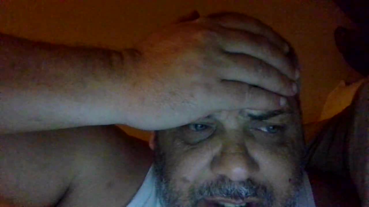 Israeli Soldiers Get Rough With Christian Worshippers on Easter