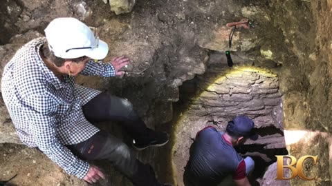 Husband-and-wife archeologists discover tomb of ancient ruler