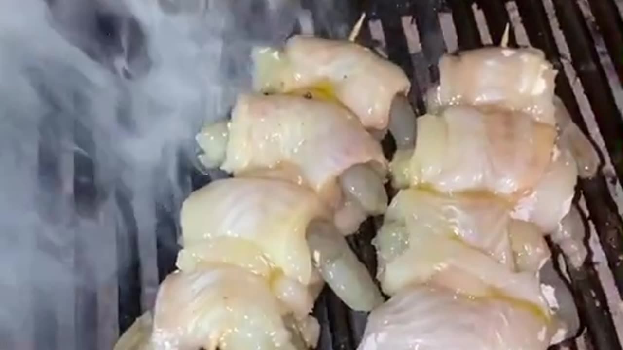 Mukbang with a View: Scenic Eats
