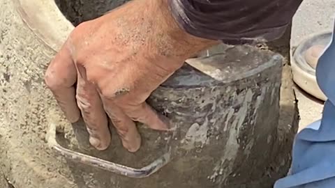 Watch a Master Carver Transform Raw Wood into High-End Masterpieces!