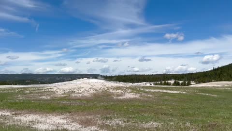 Yellowstone N.P. Old Faithful Geyser