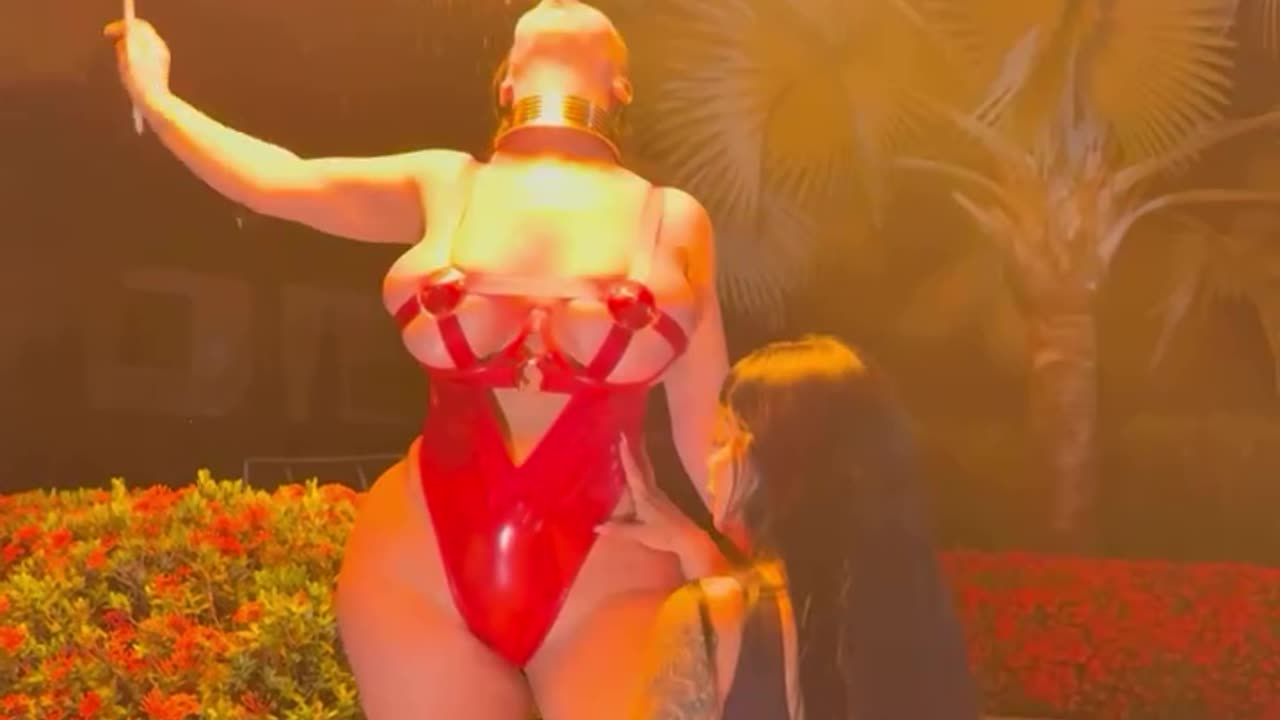 💯🍑 All Booty Tiddies And Flames 🔥