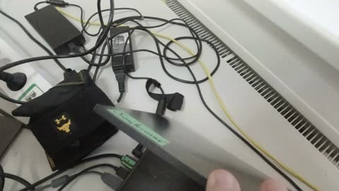 ''Napiš si na to Soukromé'', říkali / ''Label it as private'', they said {N/A}