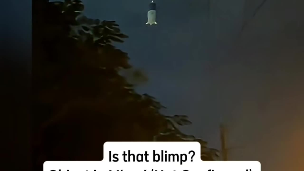 🛸👽 Is that a blimp... or something else?! | UFO Sighting, Alien, Drone, Miami | TheTruthAbove