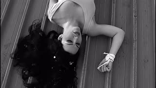Amy Lee (Evanescence) - “My Immortal” (Official Music Video)