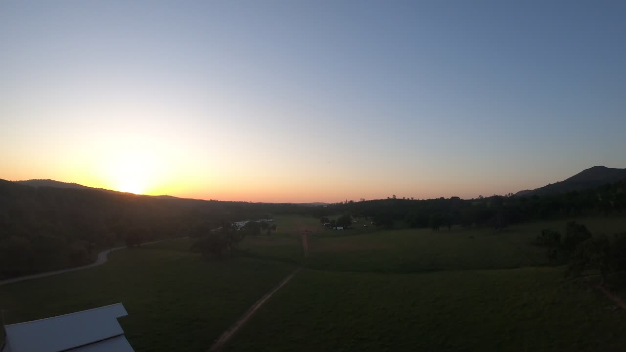 250419Go_PPGBlkHwkLanding