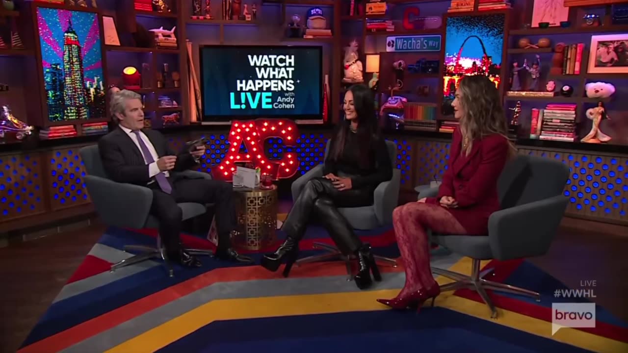 Leather Lisa Did A Fine Job When She Chose Her Outfit