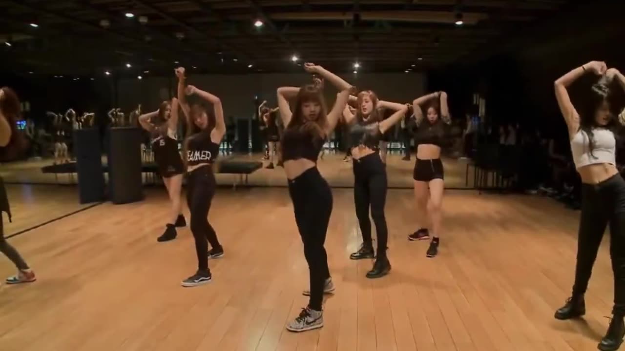Blackpink OT7 lisa jennie rosé jisoo 2025