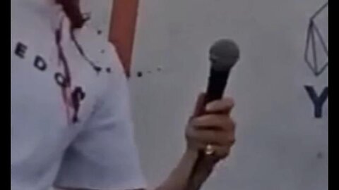 CGI RING FINGER GLITCH? CHARLIE KIRK