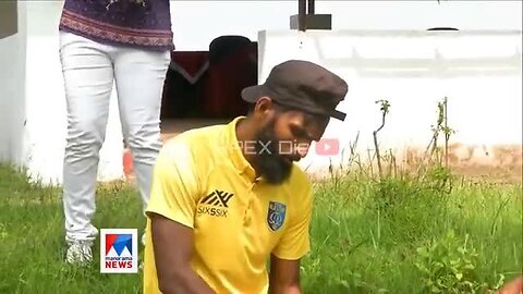Thug_Life_In_Kerala_Blasters___Roasted__Interviewer___Ft.Sahal,_Prashant,Hakku,Vineeth__Manorma_News