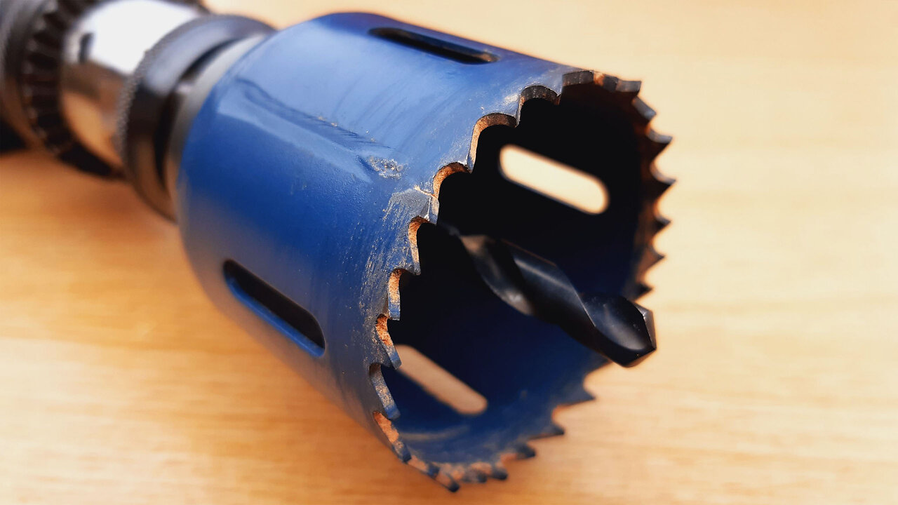 Smart handyman in action with these ideas