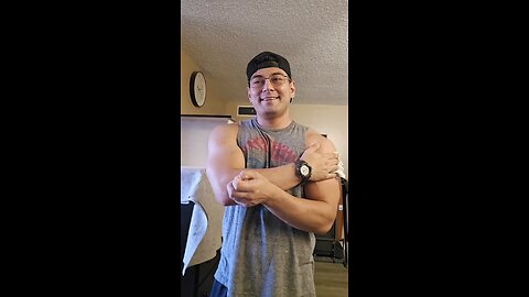 Why do i still have hair if I'm doing steroids #hairtok #hair #hairstyle #notnatty #finesteride #me