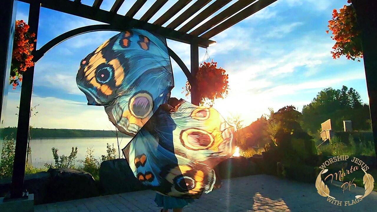 Lion And The Lamb - Worship Jesus with Flags