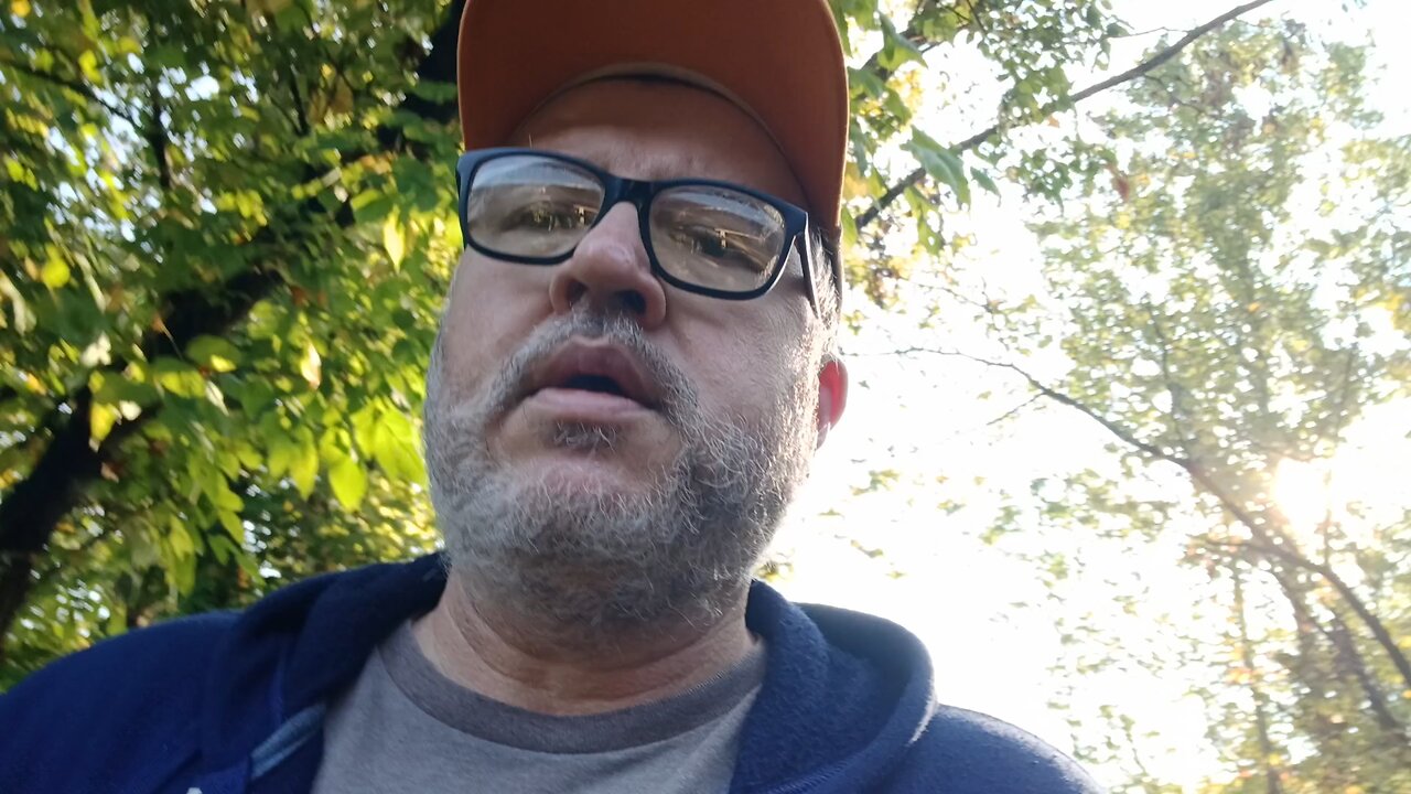 Happy Monday, let's take a walk!