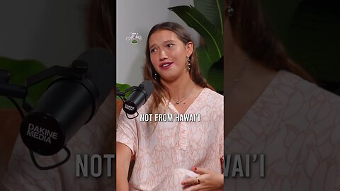 Surfing Started In Hawai'i NOT Australia 🏄🏽‍♀️ 🌊