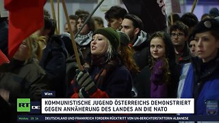 Protest am Rande des Wiener Opernballs: Kritik an Aufrüstung und NATO-Nähe