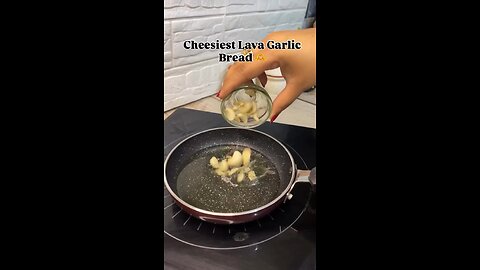 #cheesiest lava bread 🍞 ✨️