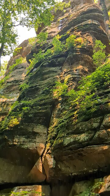Devil's Cave Kentucky